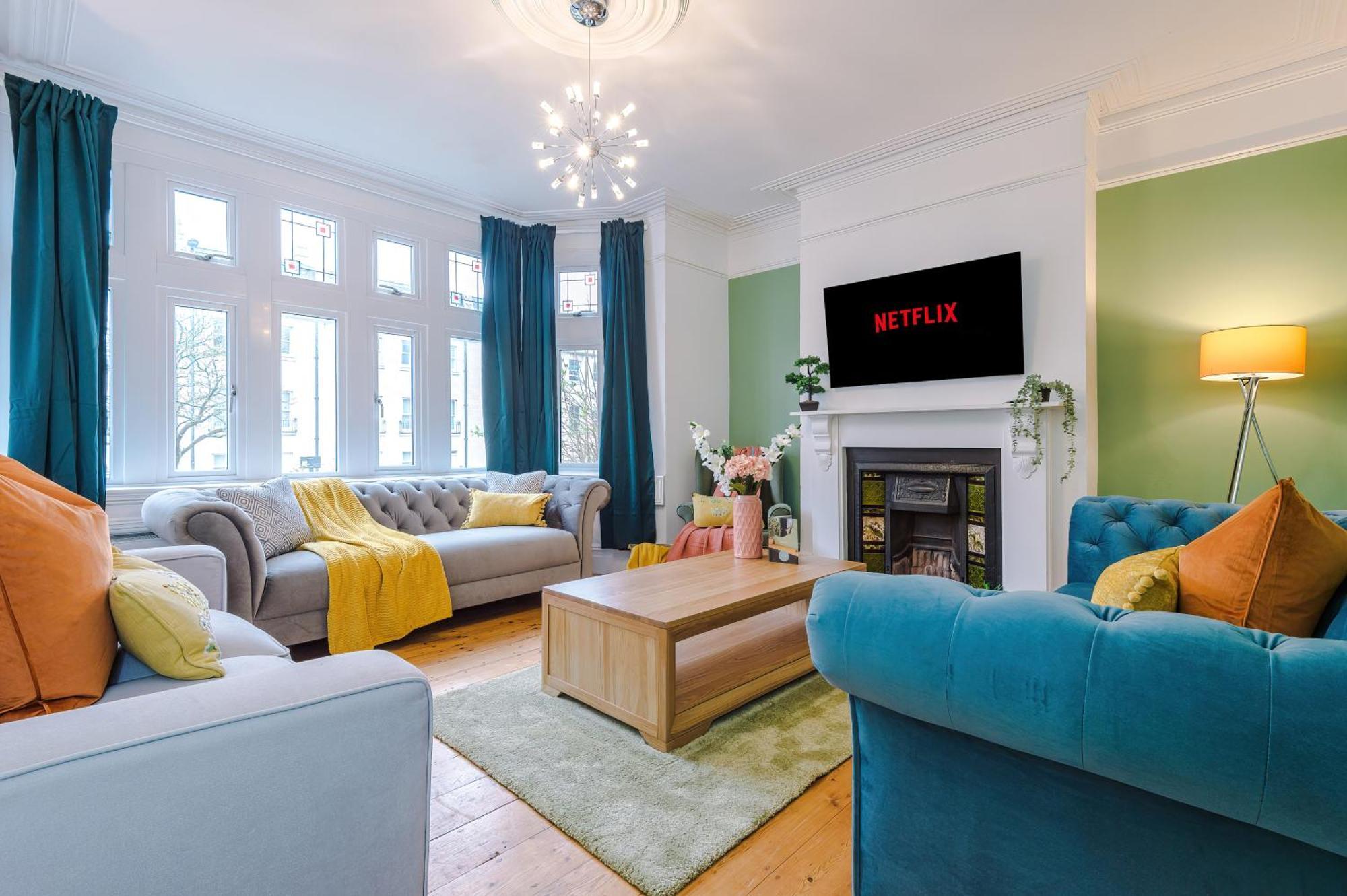 Incredible - Five Bedroom - 7 Actual Beds - 6 Bathroom House By Purestay - Central Bath With Parking Bagian luar foto
