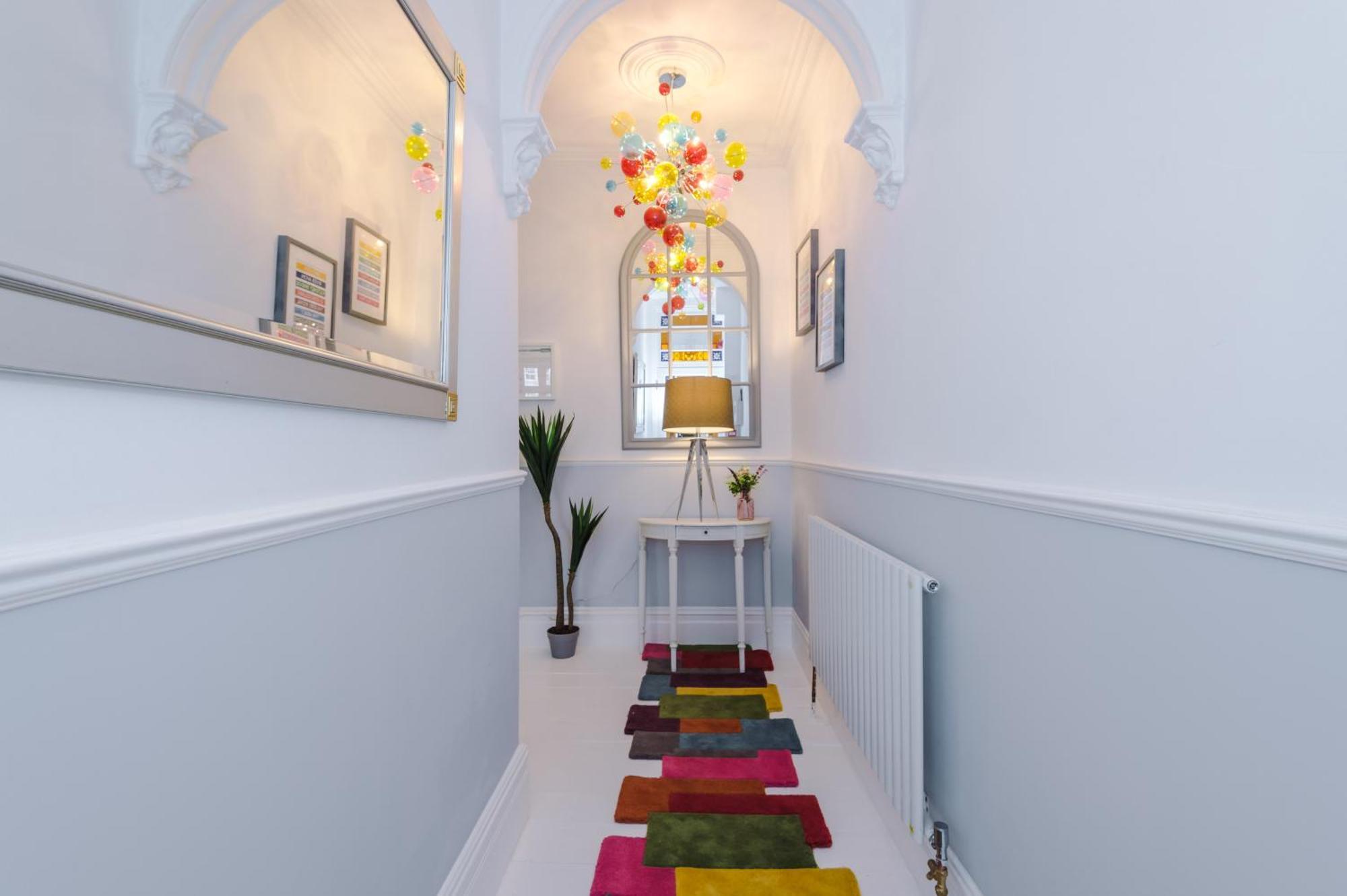 Incredible - Five Bedroom - 7 Actual Beds - 6 Bathroom House By Purestay - Central Bath With Parking Bagian luar foto