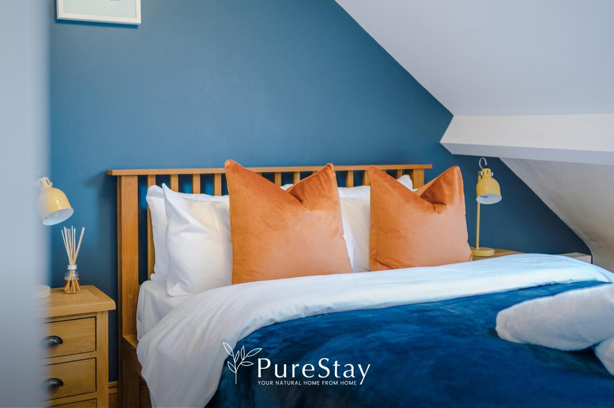 Incredible - Five Bedroom - 7 Actual Beds - 6 Bathroom House By Purestay - Central Bath With Parking Bagian luar foto